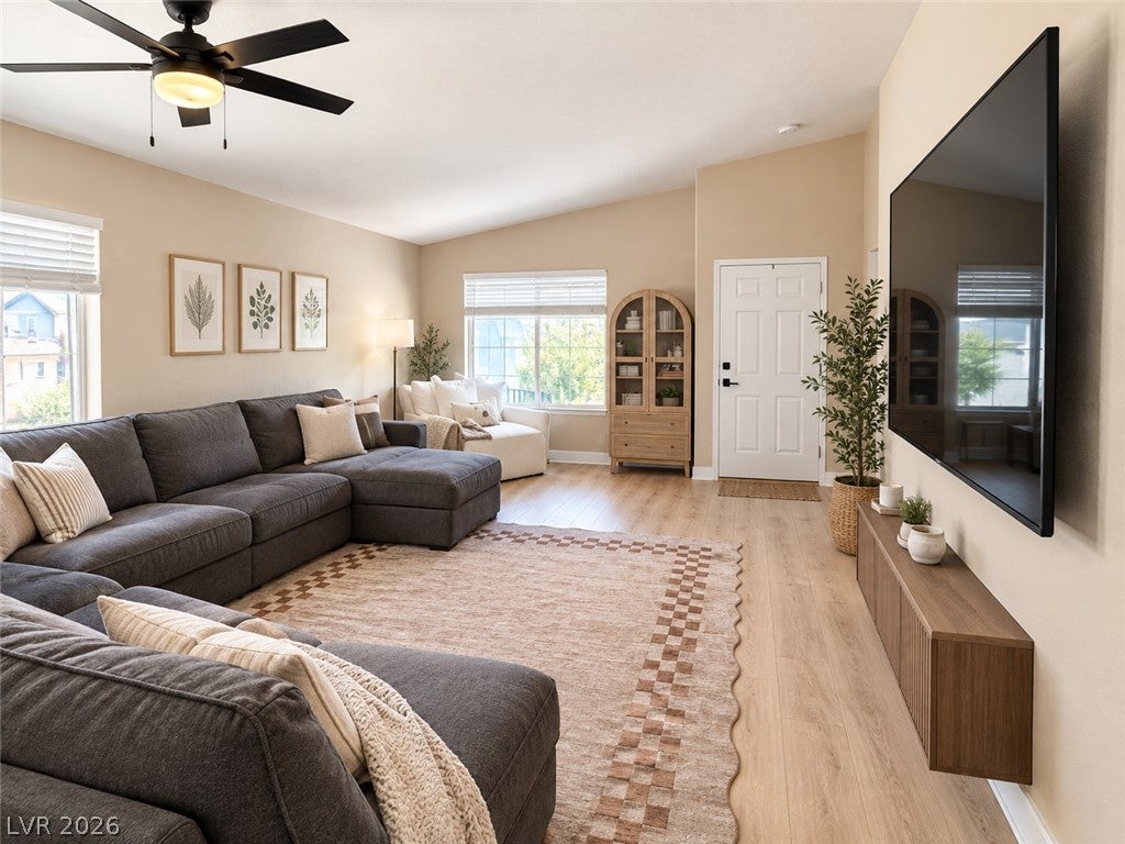 4927 Rancho Domingo Court