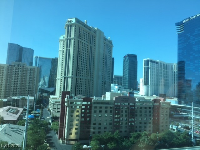 135 E Harmon Avenue 219