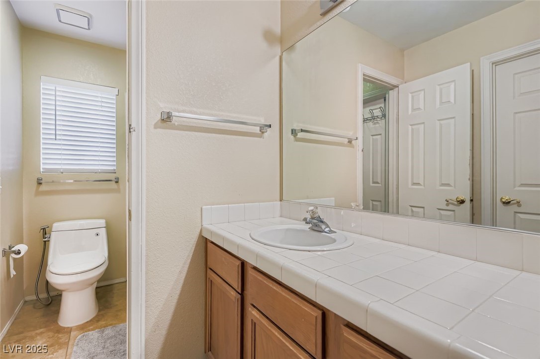 Henderson, Nevada 89014, United States, 3 Bedrooms Bedrooms, ,3 BathroomsBathrooms,Residential,Active,241361