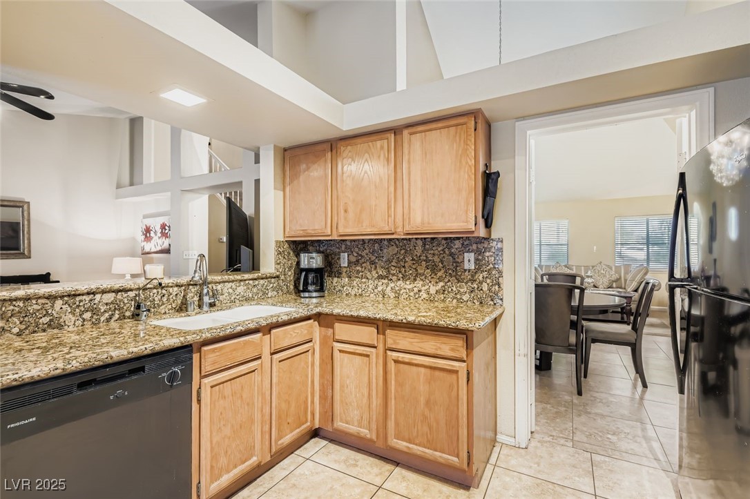 Henderson, Nevada 89014, United States, 3 Bedrooms Bedrooms, ,3 BathroomsBathrooms,Residential,Active,241361