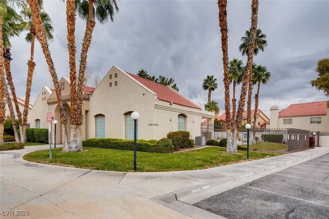 Henderson, Nevada 89014, United States, 3 Bedrooms Bedrooms, ,3 BathroomsBathrooms,Residential,Active,241361