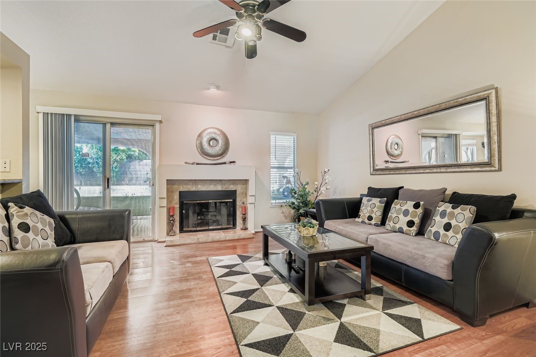 Henderson, Nevada 89014, United States, 3 Bedrooms Bedrooms, ,3 BathroomsBathrooms,Residential,Active,241361