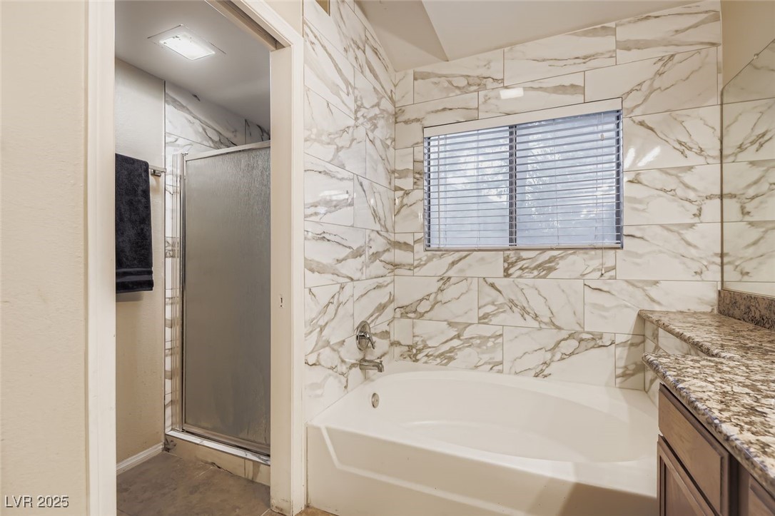 Henderson, Nevada 89014, United States, 3 Bedrooms Bedrooms, ,3 BathroomsBathrooms,Residential,Active,241361