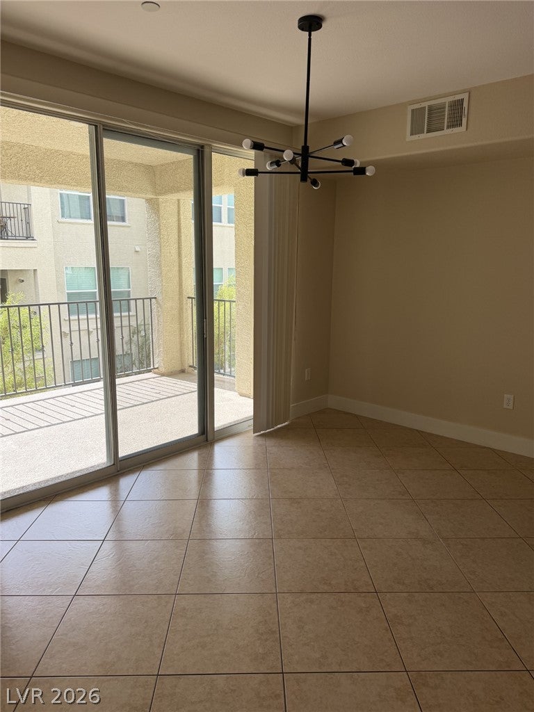 2555 Hampton Road 3203