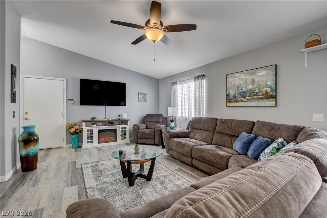 Properties 3 5098 Mascaro Drive