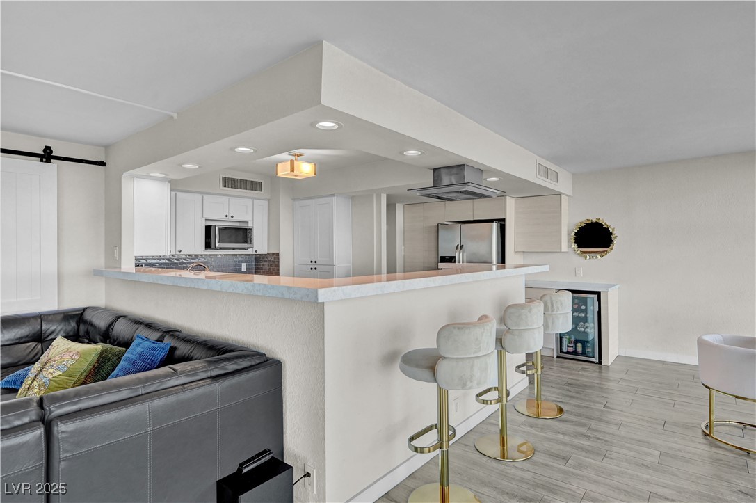 3111 Bel Air Drive 8D
