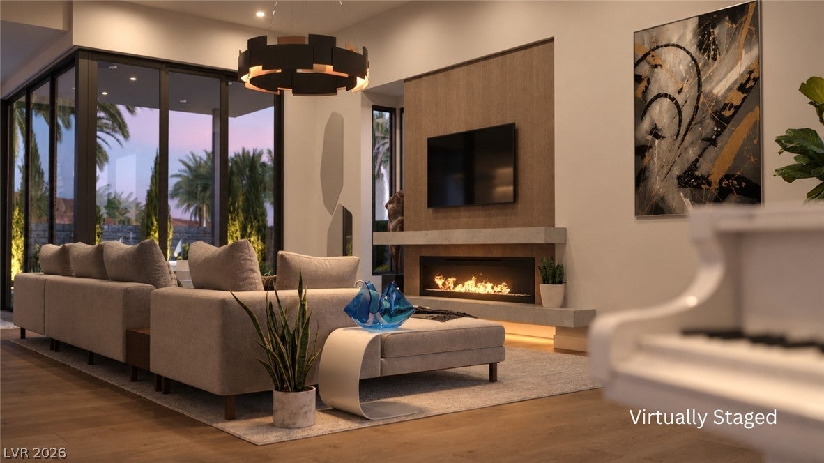 549 Overlook Rim Drive