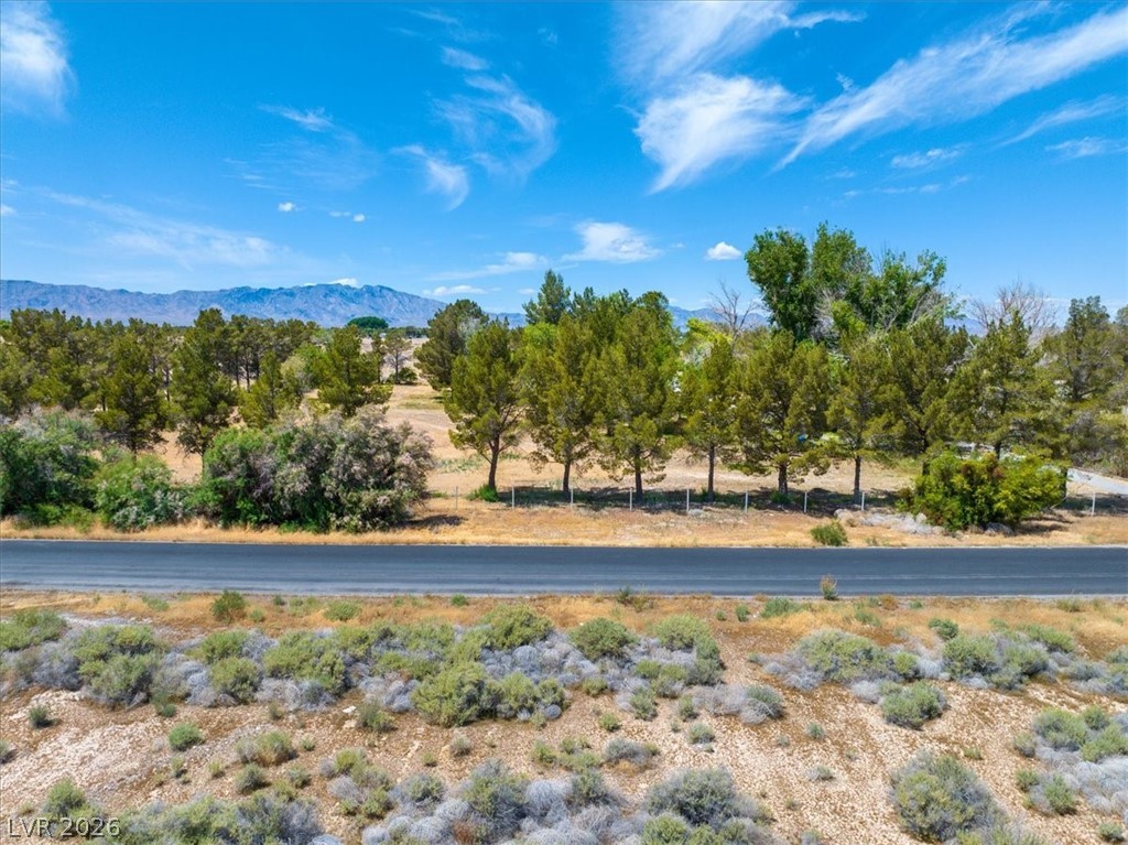 5220 Squaw Valley *5 ACRES*
