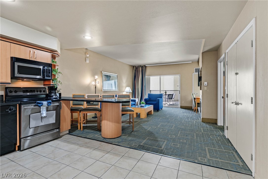 211 E Flamingo Road 620