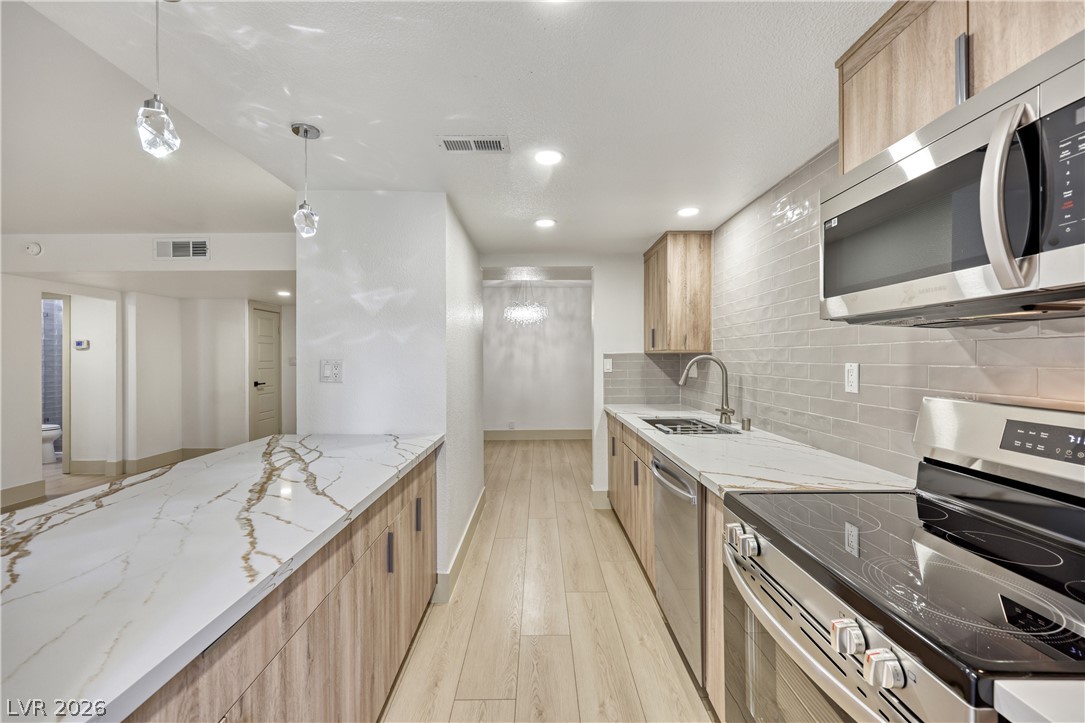 750 S Royal Crest Circle 344