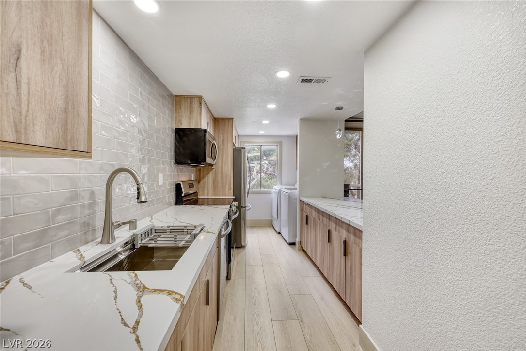 750 S Royal Crest Circle 344