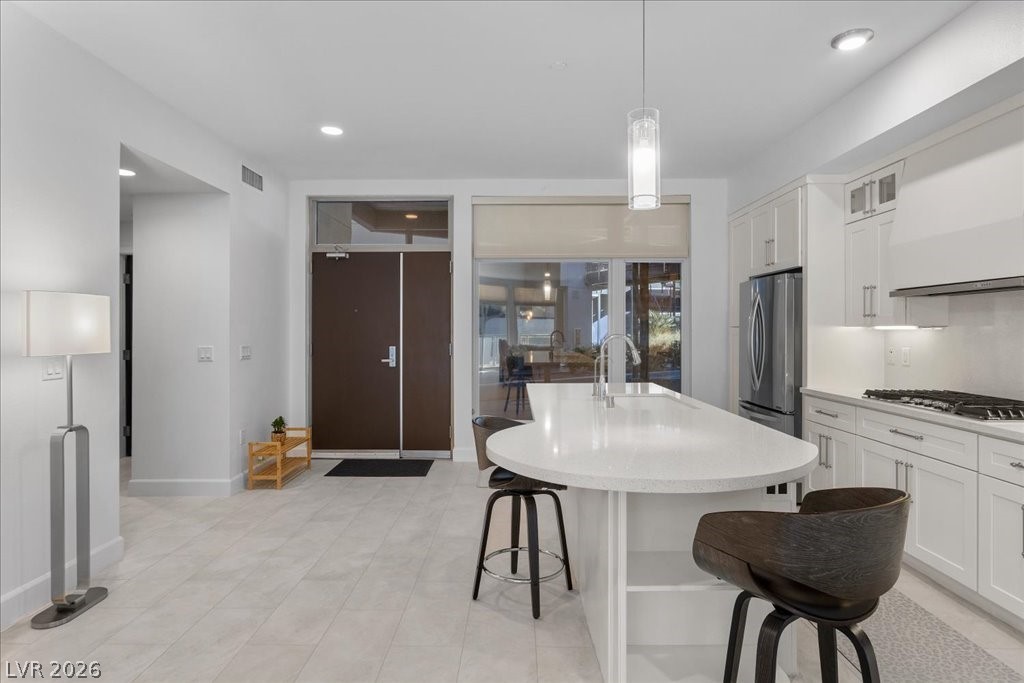 8925 W Flamingo Road 101