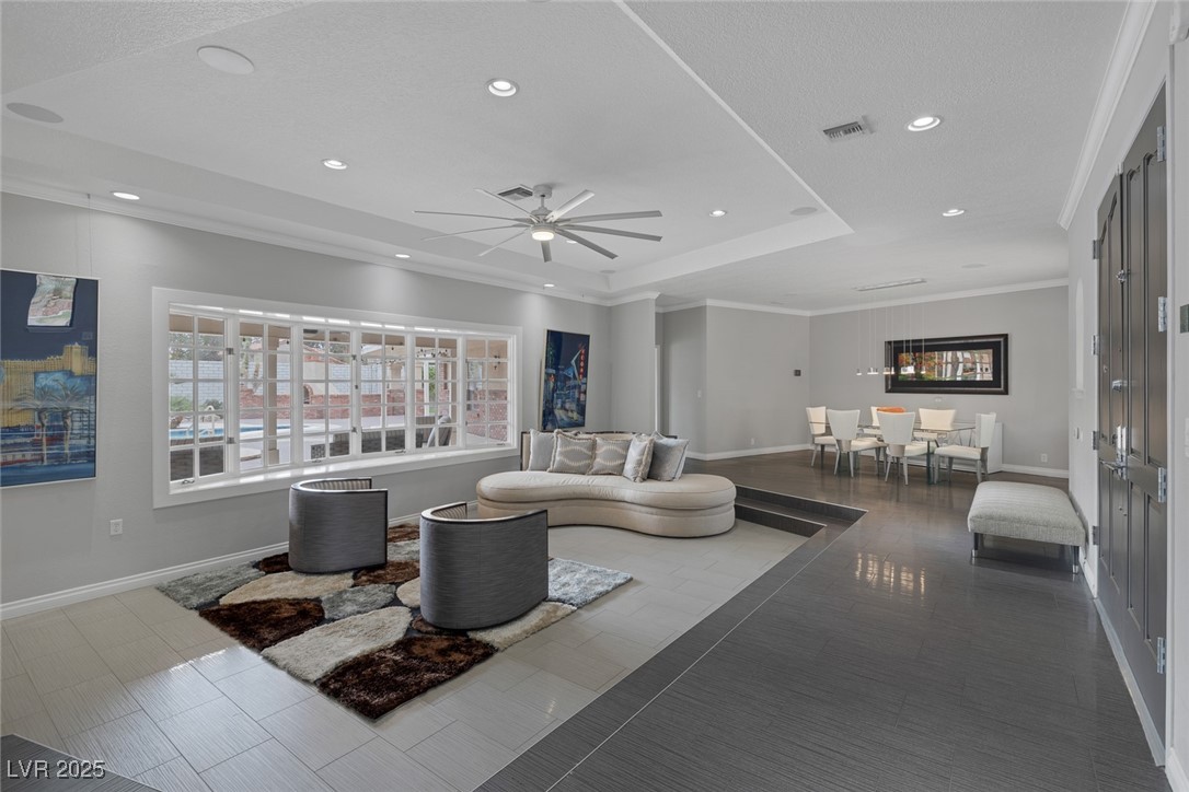 9 Quail Run Road