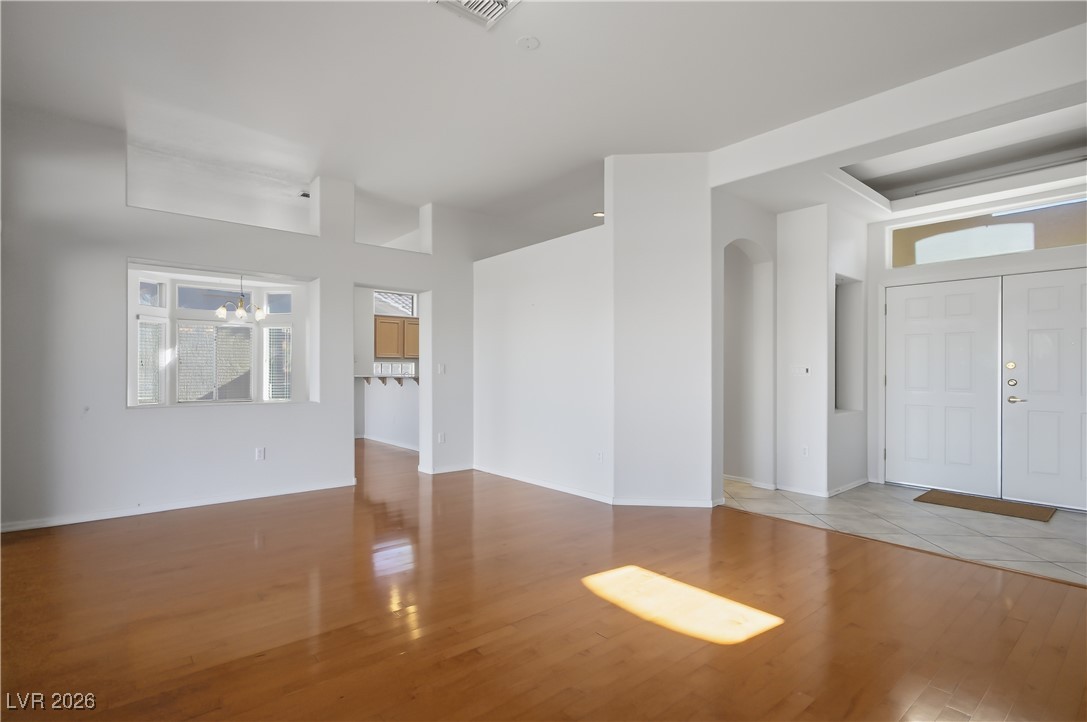 Properties 4 10008 Button Willow Drive