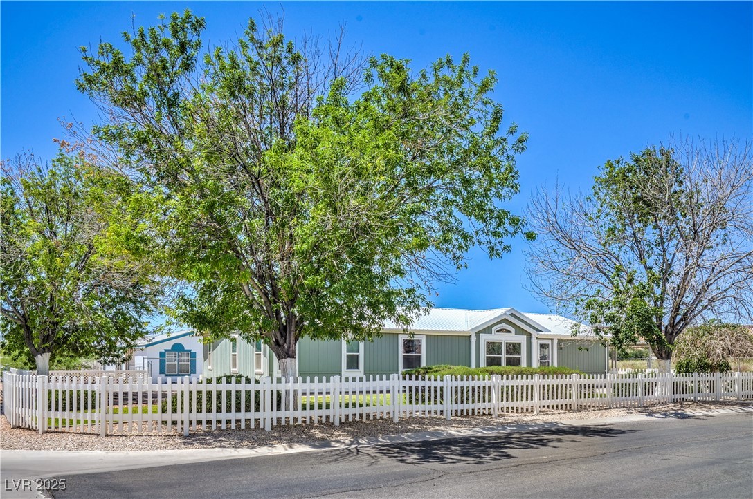 223 E Alma Avenue
