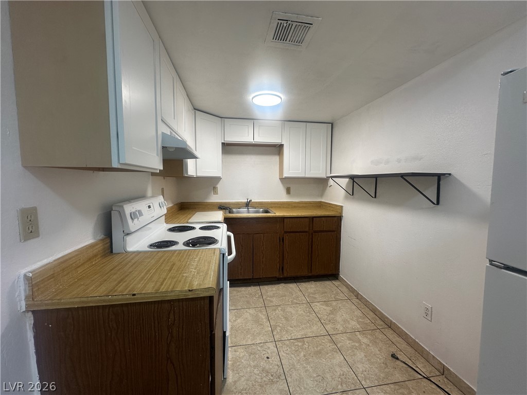 4707 Cessna Avenue 2