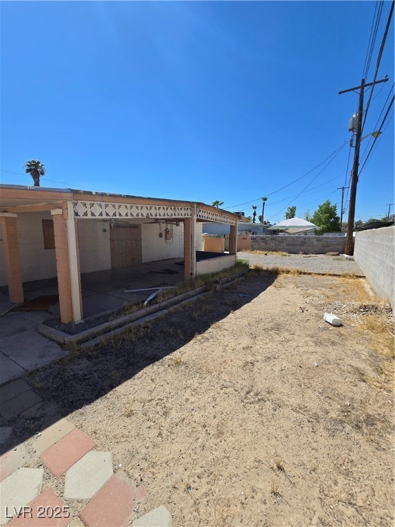 3035 La Canada Street