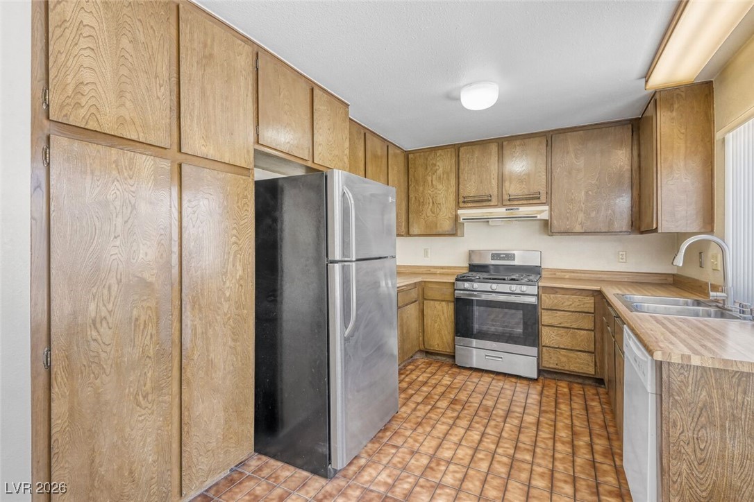 4785 Millbrook Court