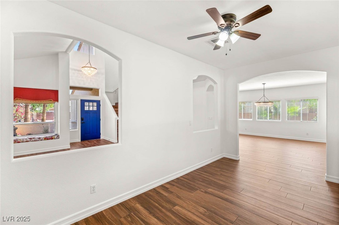 215 Sunlight Peak Street, Henderson, Nevada image 13