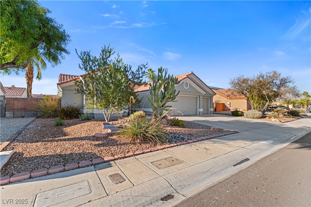 4629 Victoria Beach Way