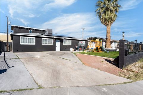 Photo of 1624 L Street, Las Vegas, NV 89106 (MLS # 2763165)