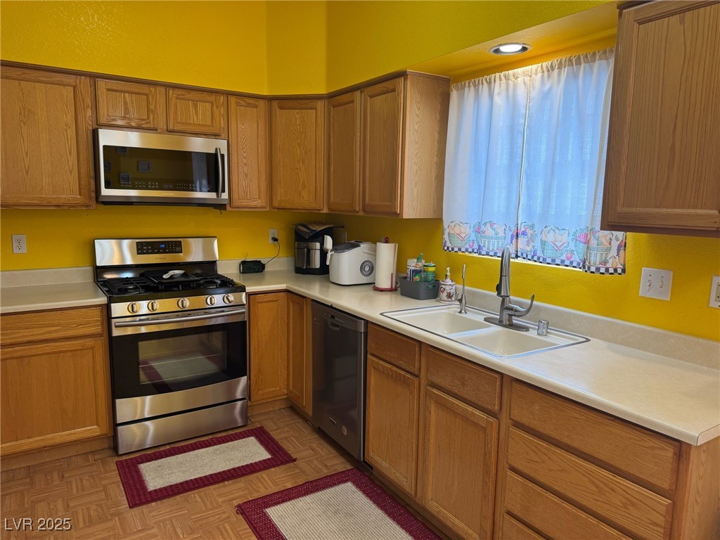 4833 Lawnwood Court