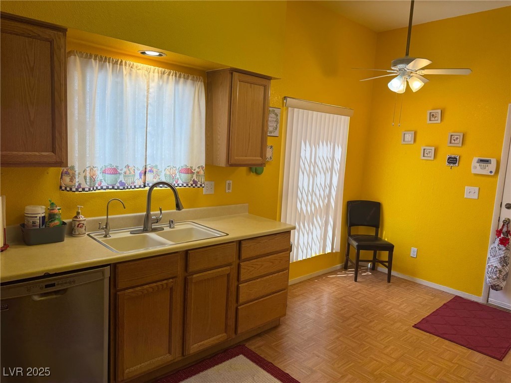 4833 Lawnwood Court