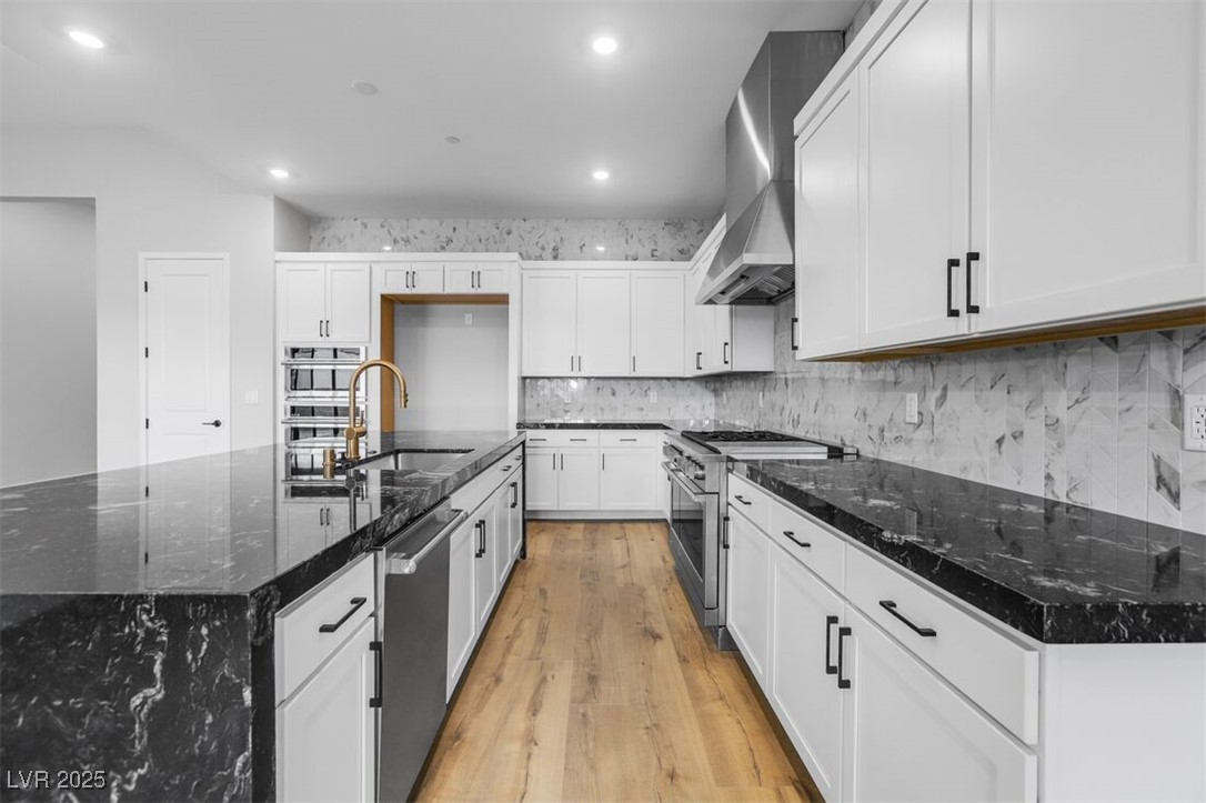 12279 Crocker Street