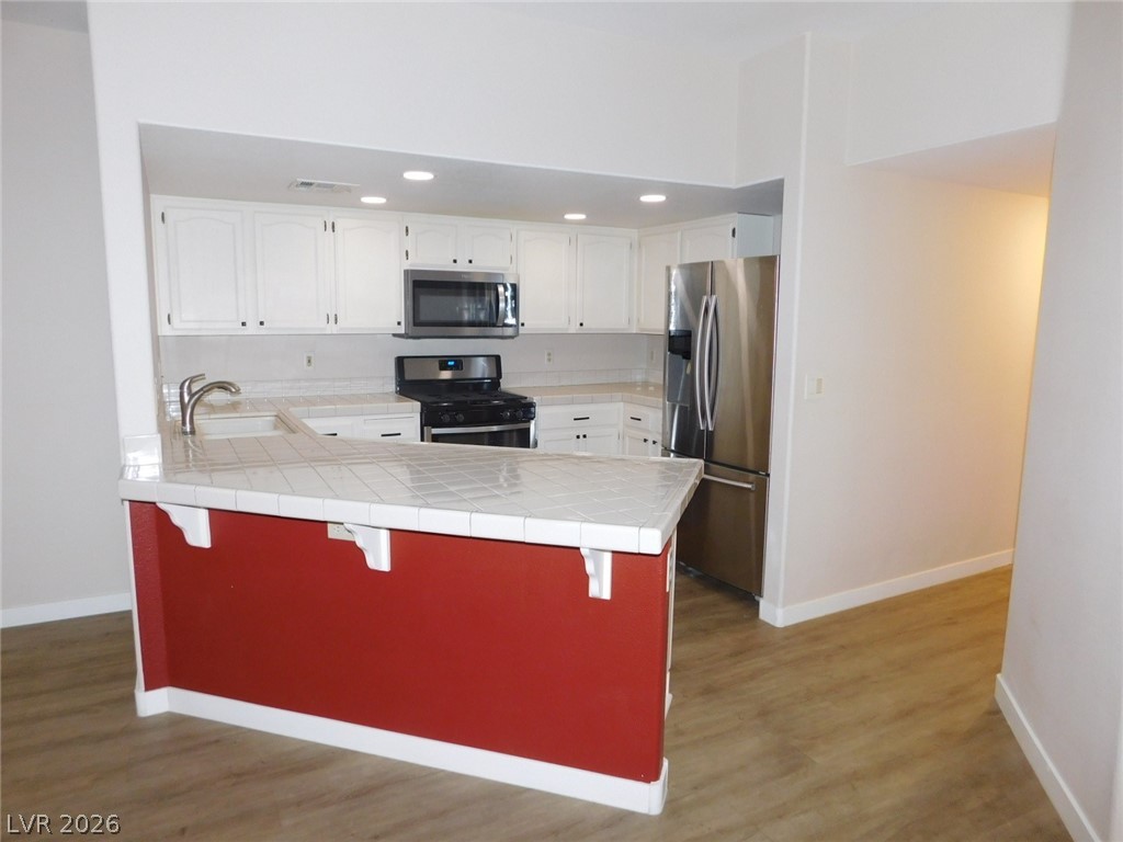 8301 Boseck Drive 115
