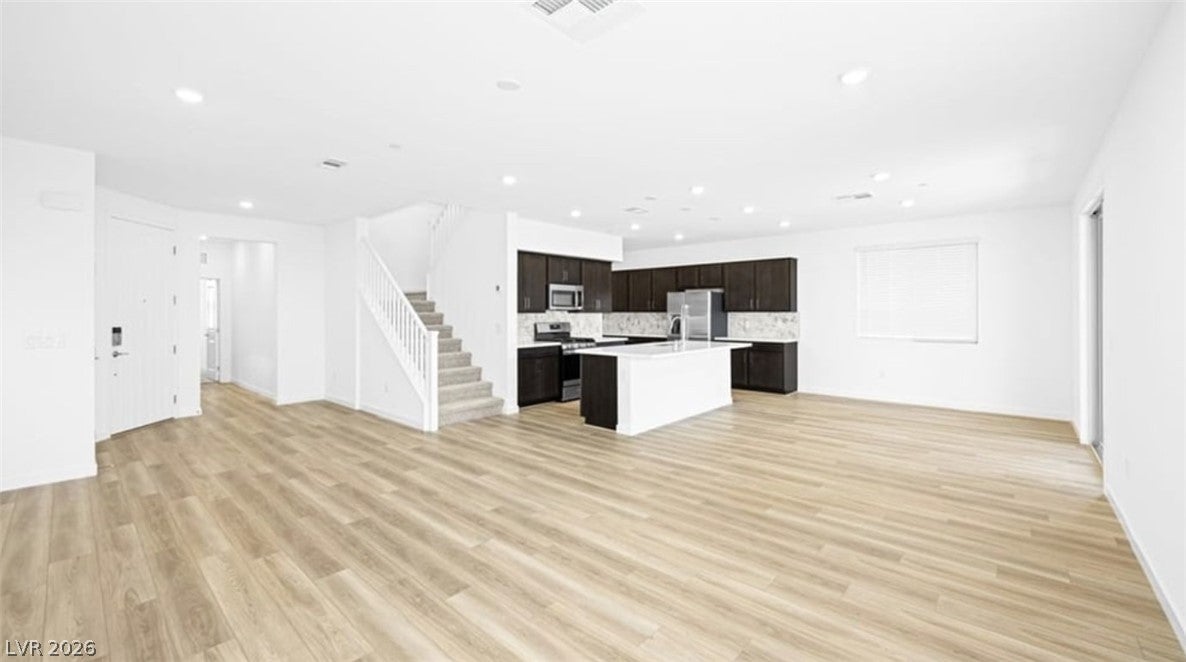 333 Adufe Place