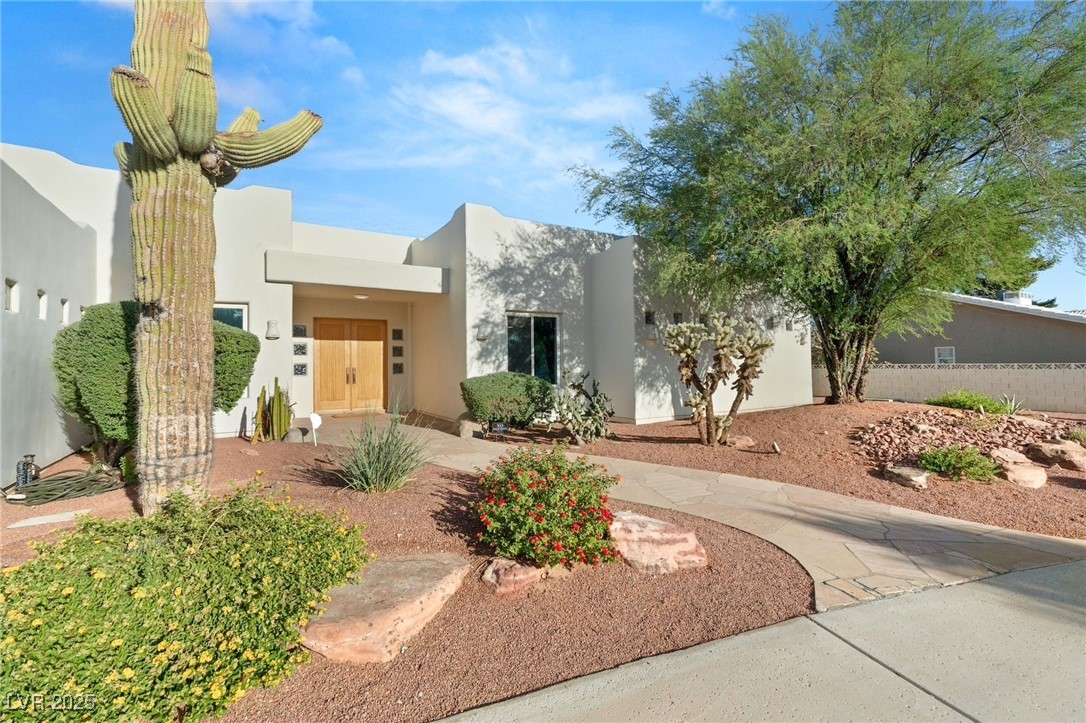 Properties 2 2760 Montessouri Street