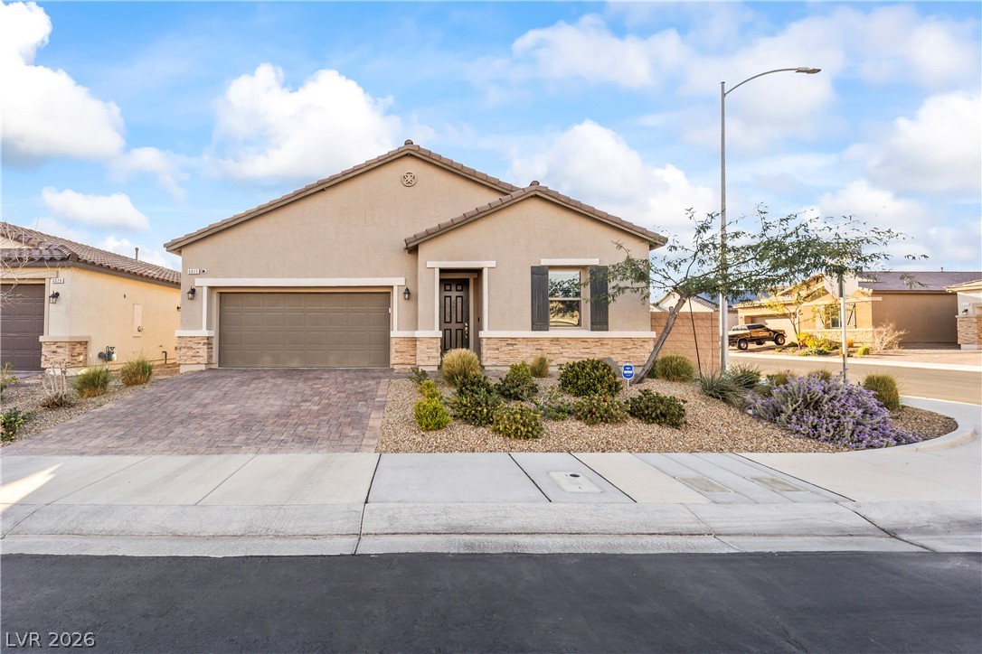 6033 Bugsy Street
