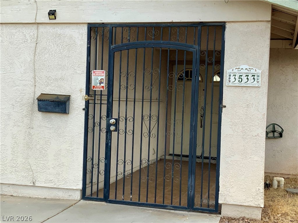 3533 Moraga Drive
