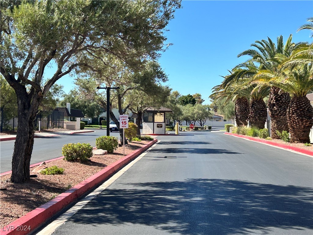 Photo 2 of 25 of 4200 Flamingo Crest Drive 7 townhome