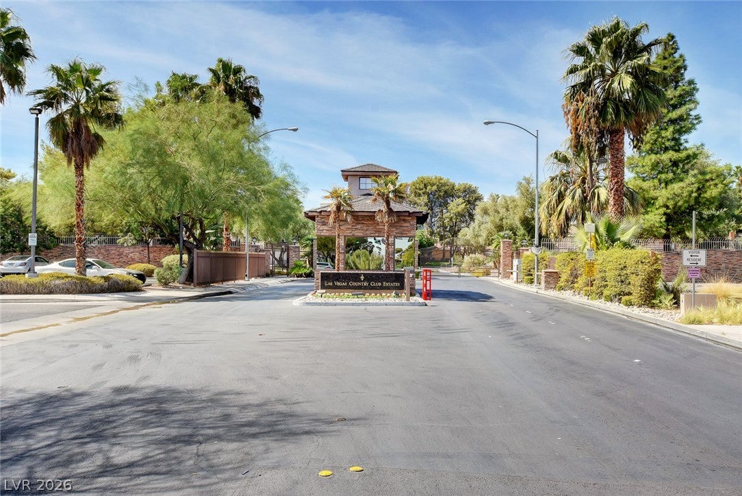 2867 Geary Place 3004
