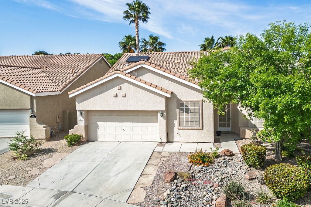 1978 Kachina Mountain Drive, Henderson, Nevada image 2