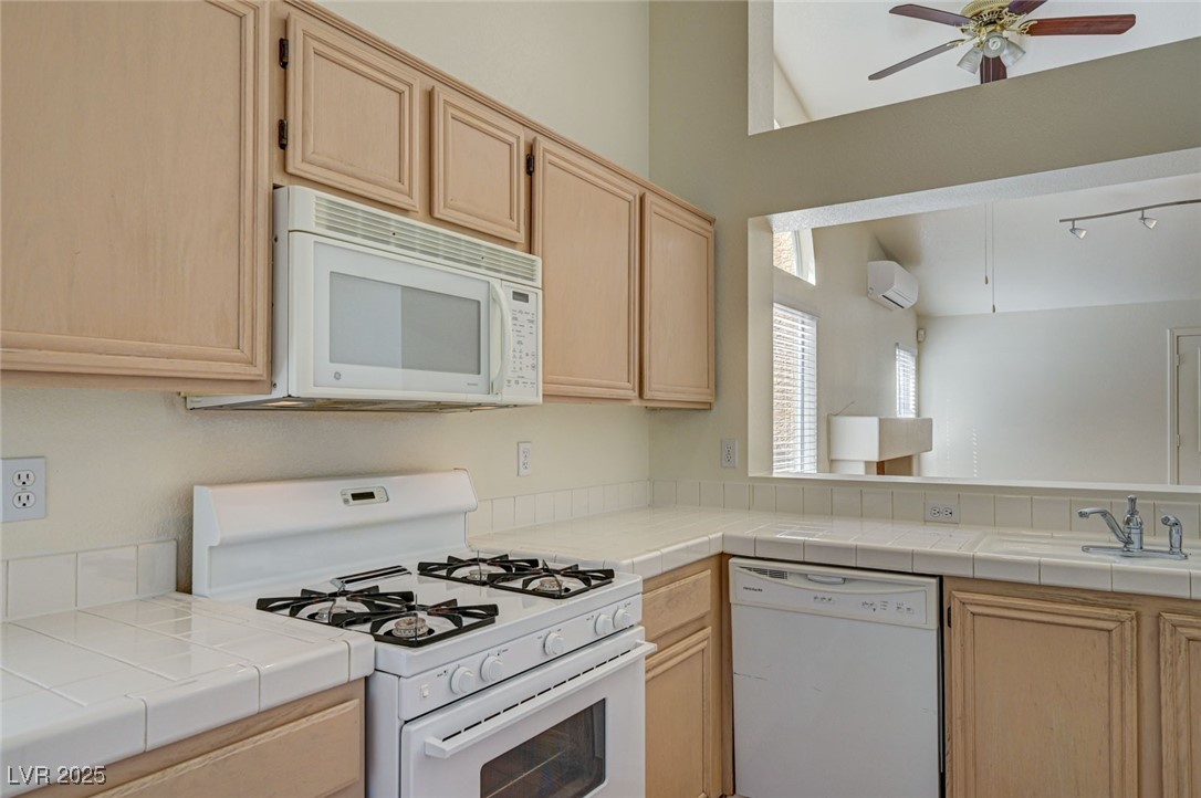 7512 Moon Shower Circle, Las Vegas, Nevada image 16