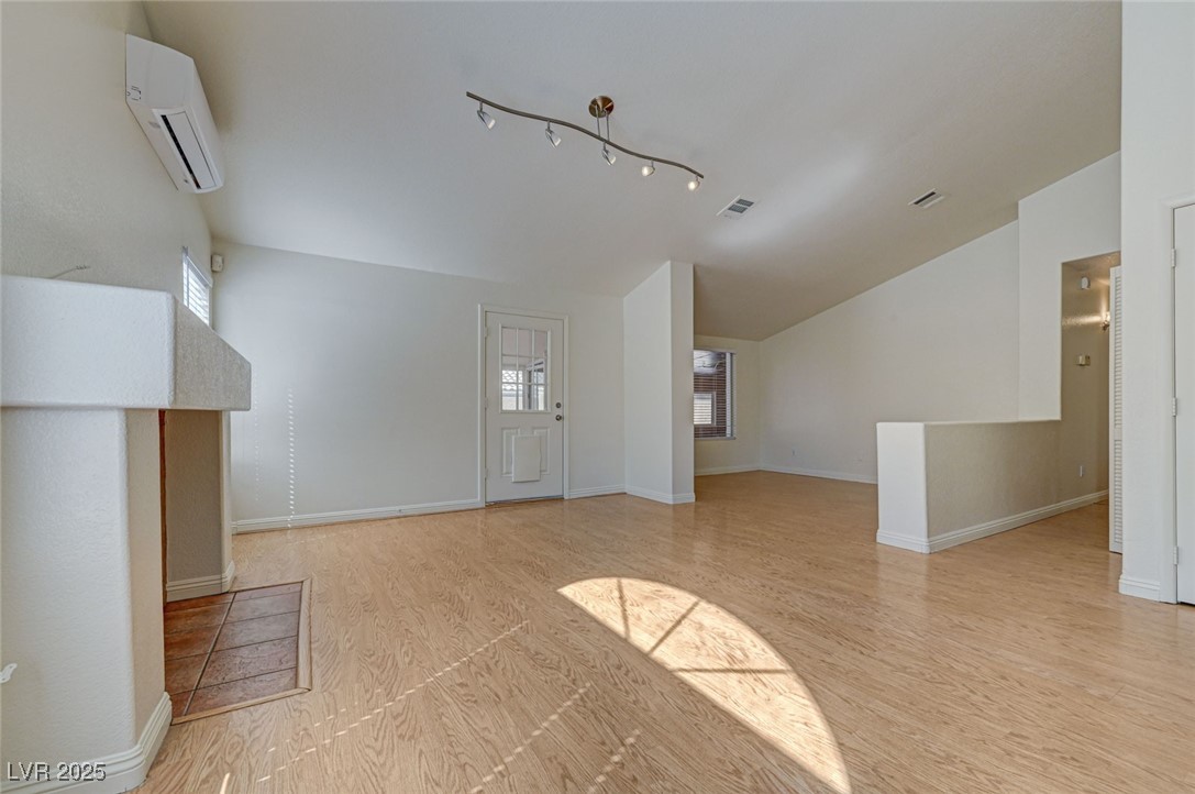 7512 Moon Shower Circle, Las Vegas, Nevada image 5