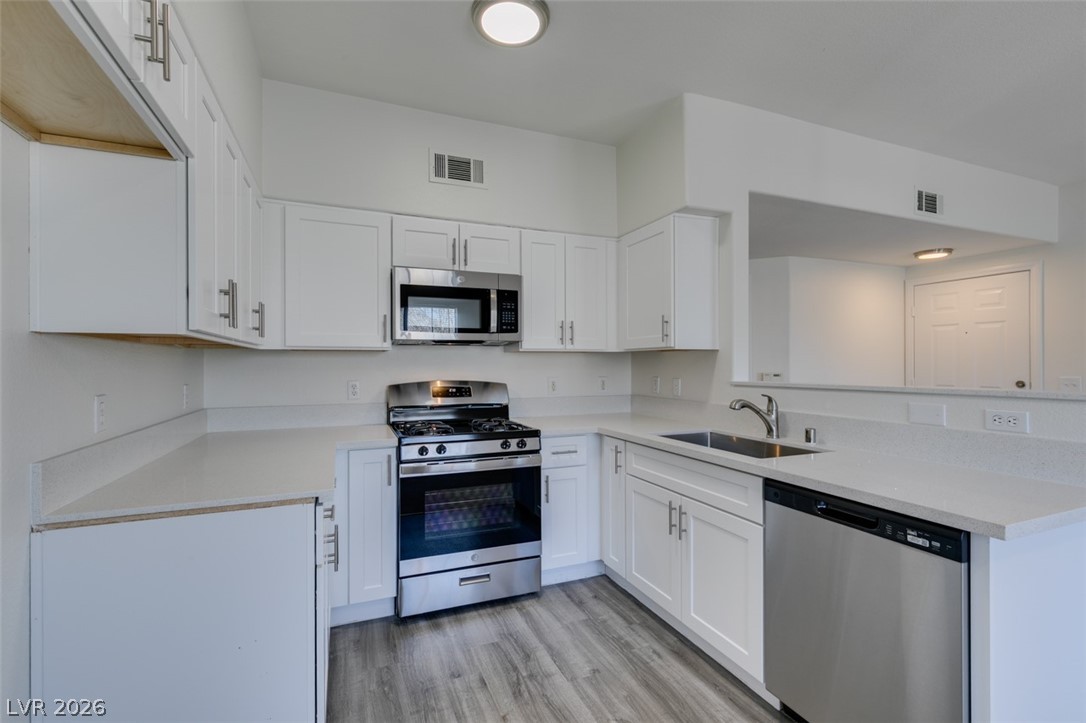 3400 Cabana Drive 2002