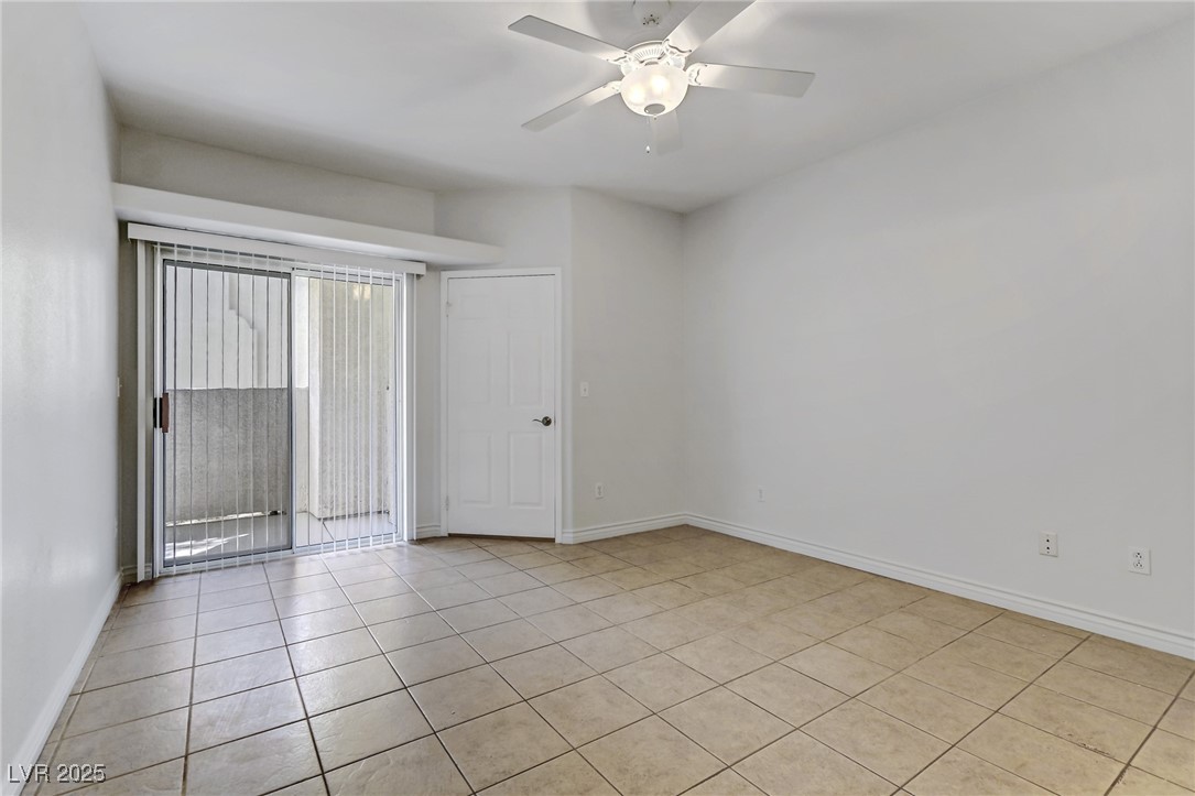 2975 Bluegrass Lane #811, Henderson, Nevada image 13