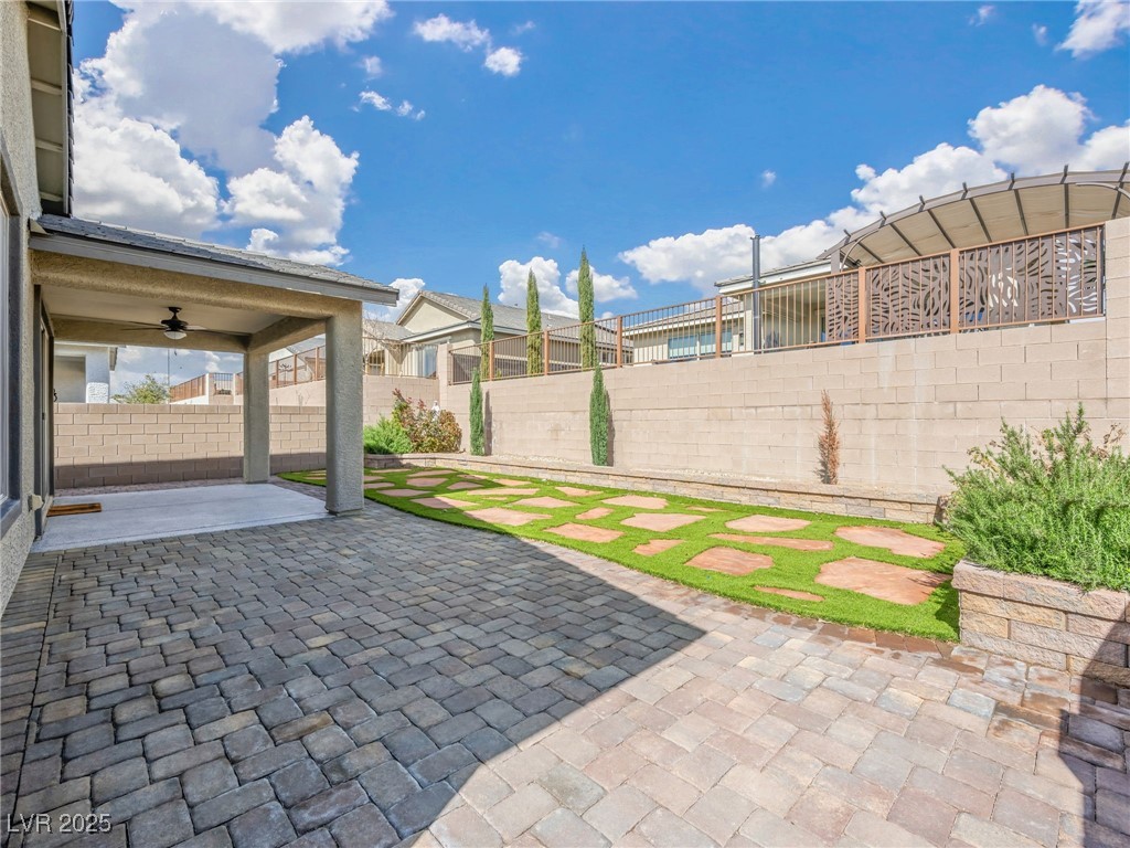 North Las Vegas, Nevada 89086, United States, 2 Bedrooms Bedrooms, ,2 BathroomsBathrooms,Residential,Active,84935