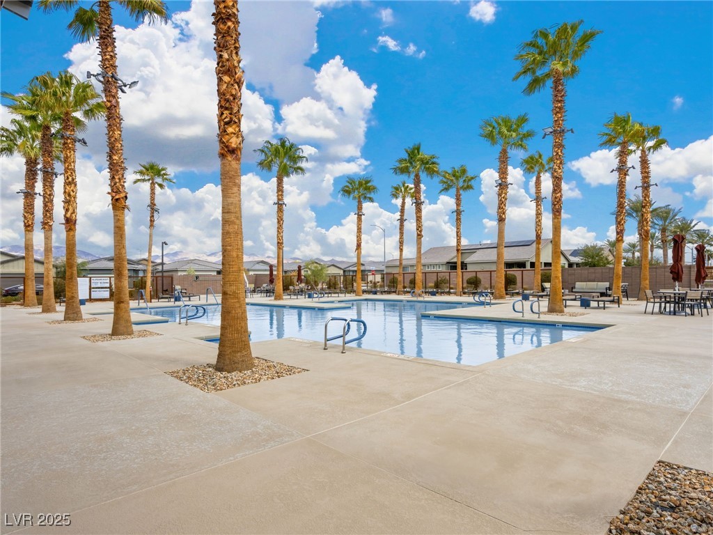 North Las Vegas, Nevada 89086, United States, 2 Bedrooms Bedrooms, ,2 BathroomsBathrooms,Residential,Active,84935