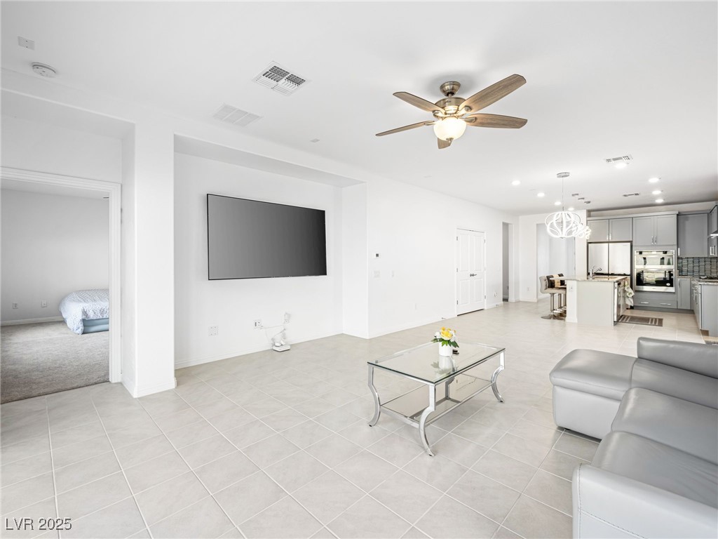 North Las Vegas, Nevada 89086, United States, 2 Bedrooms Bedrooms, ,2 BathroomsBathrooms,Residential,Active,84935