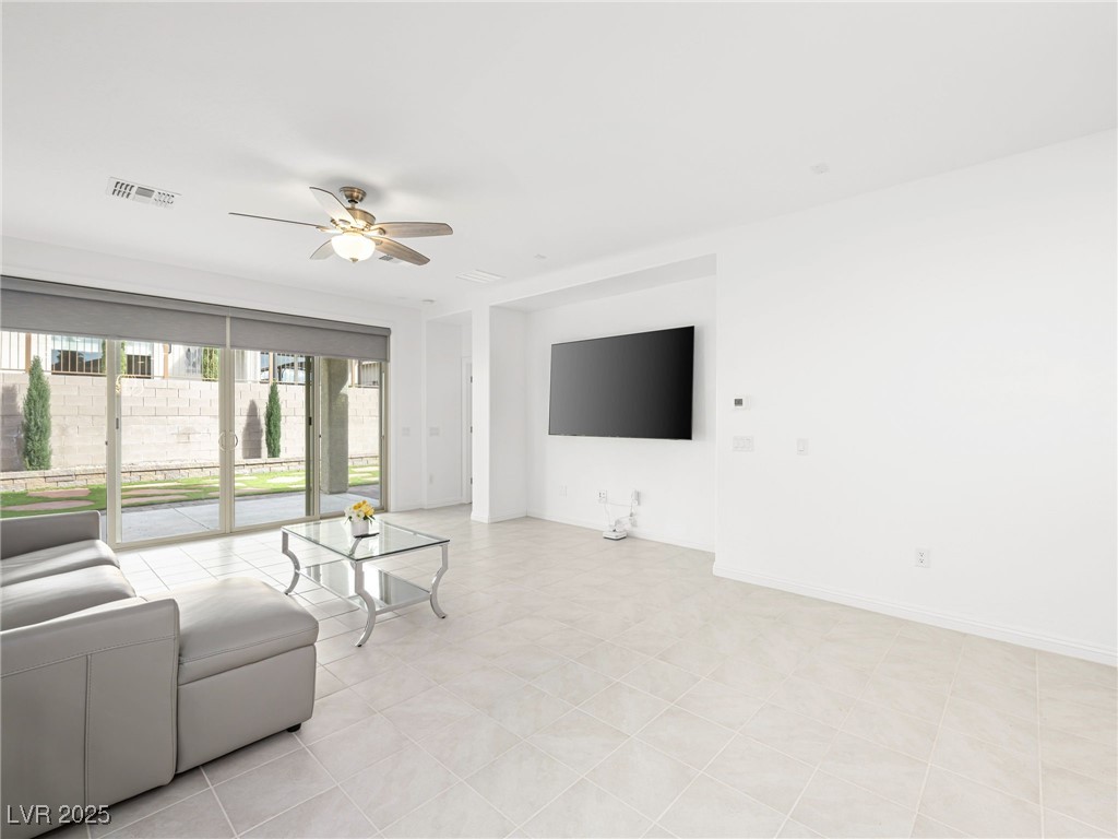 North Las Vegas, Nevada 89086, United States, 2 Bedrooms Bedrooms, ,2 BathroomsBathrooms,Residential,Active,84935