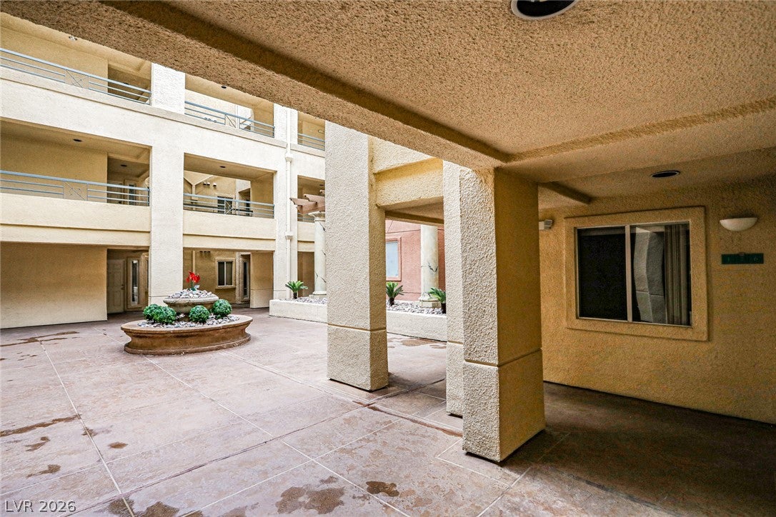 210 E Flamingo Road 126