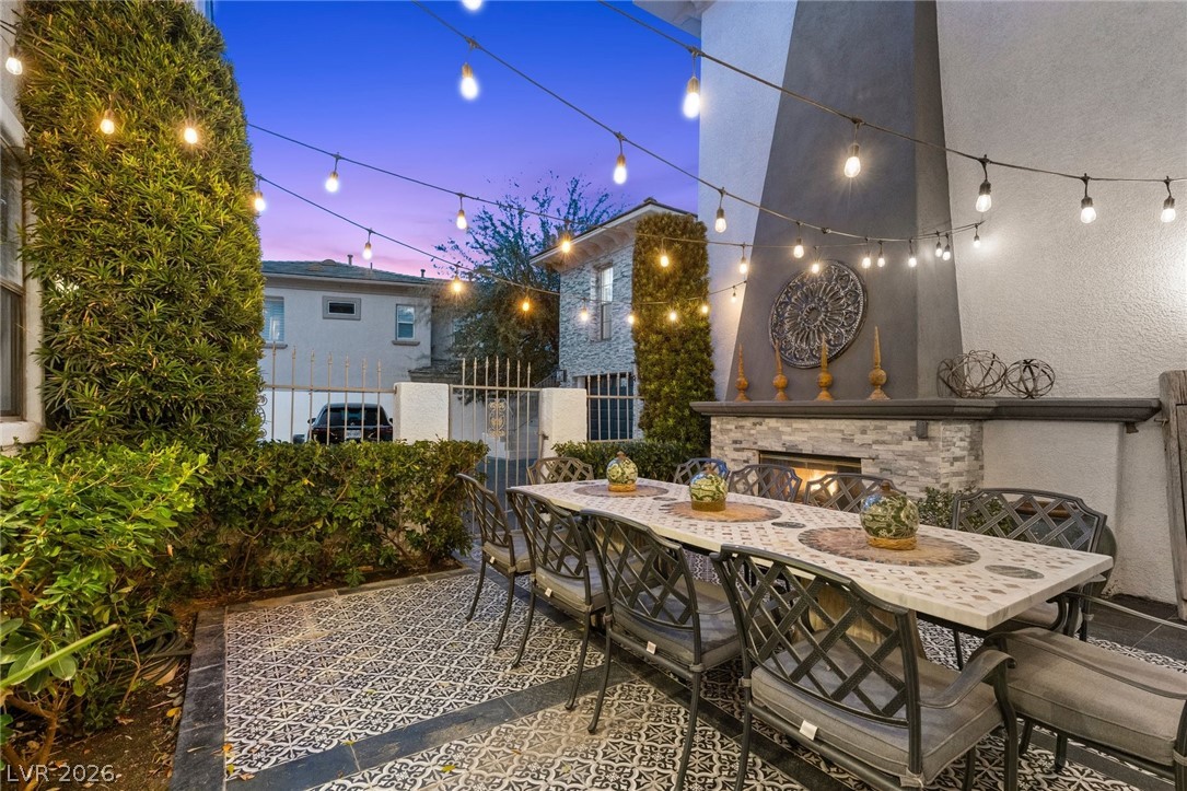 10212 Stone Briar Court