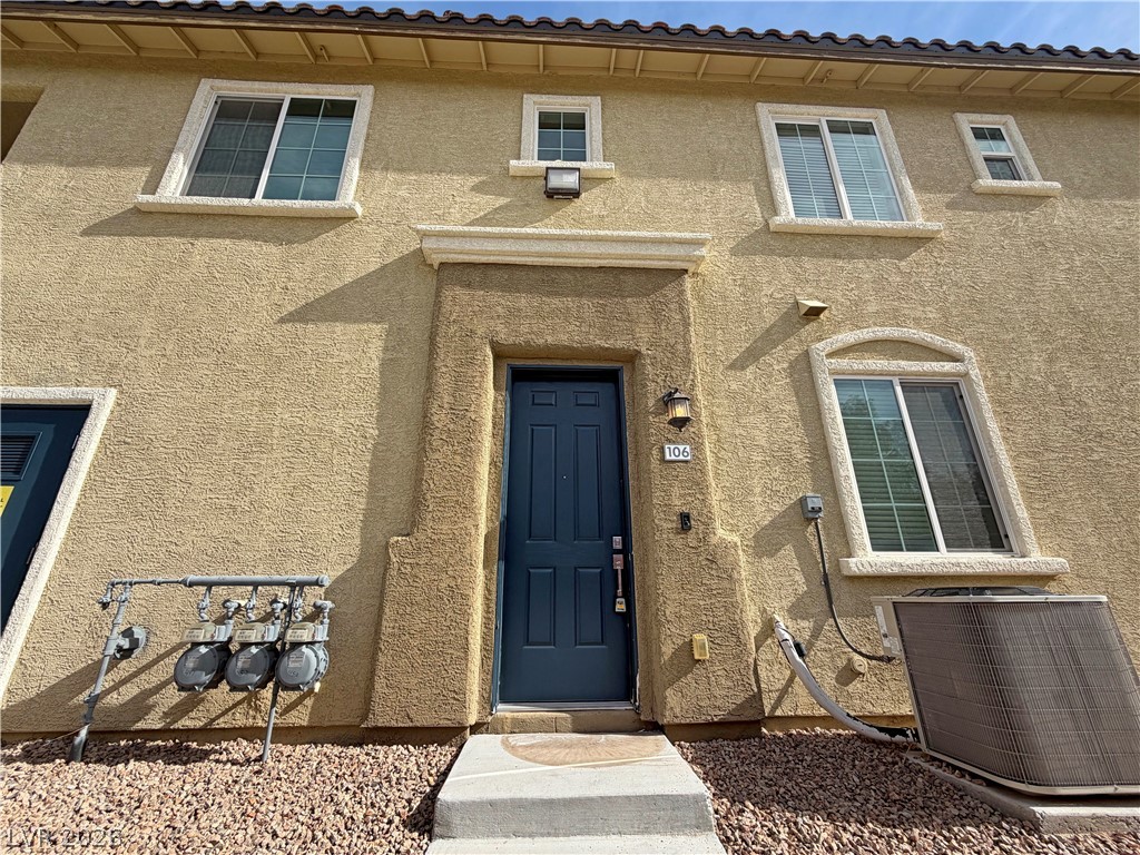 8457 Insignia Avenue 106