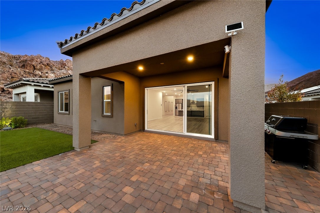 66 Ibiza Lake Drive