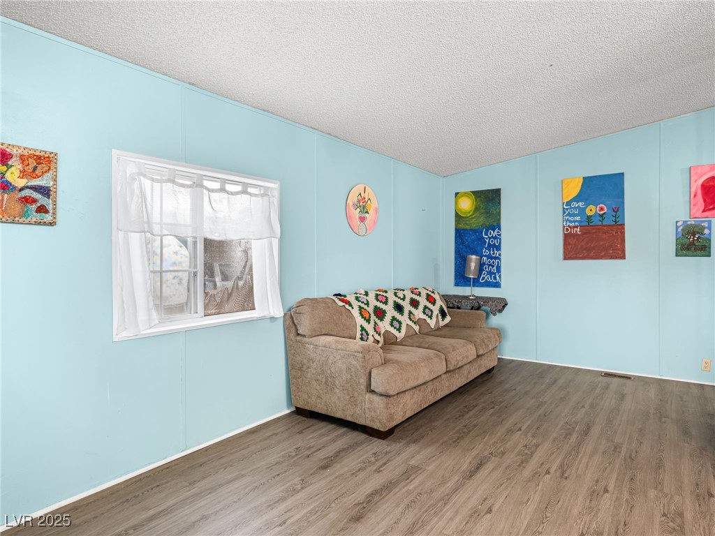 240 Navajo Drive, Henderson, Nevada image 4