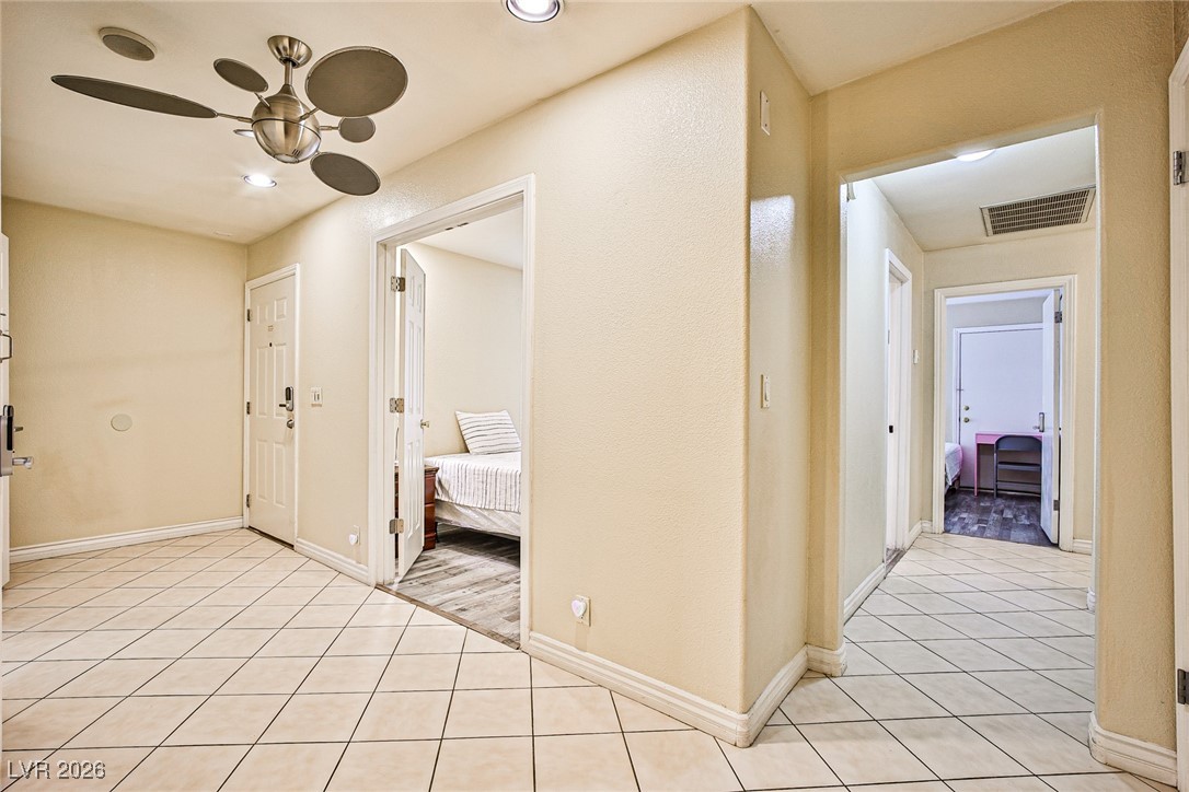 6969 Grassy Knoll Street